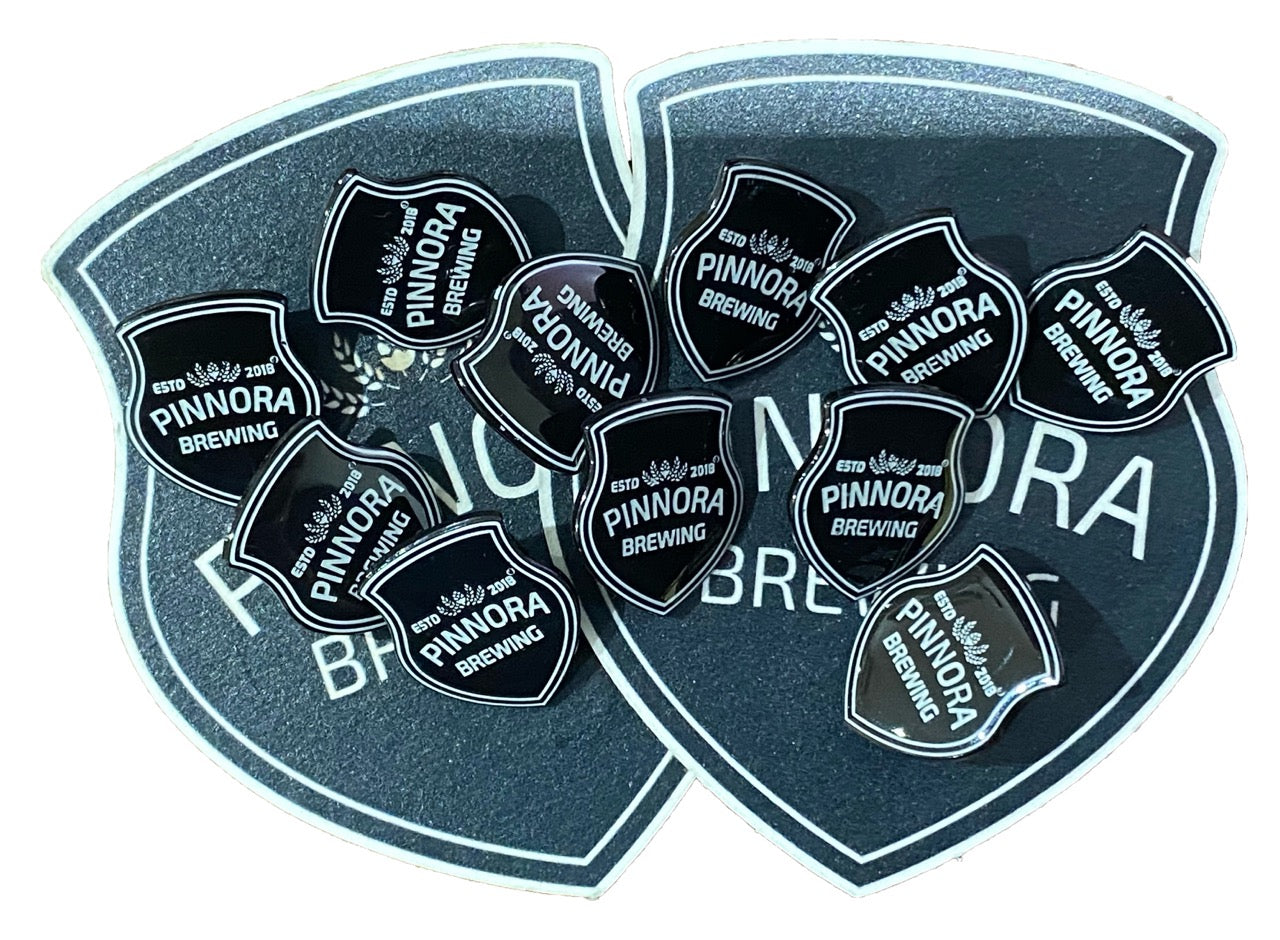 Enamel Pinnora Badge